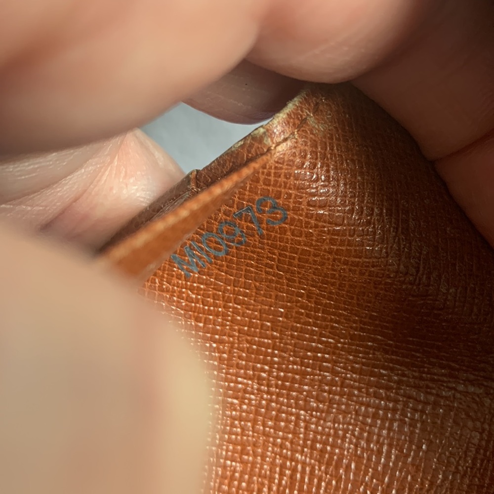 Louis Vuitton Monogram Canvas Brown & Gold Wallet - Picture 11 of 16